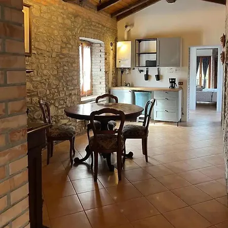 Palazzo Mane Апартаменты Кастель-Аркуато