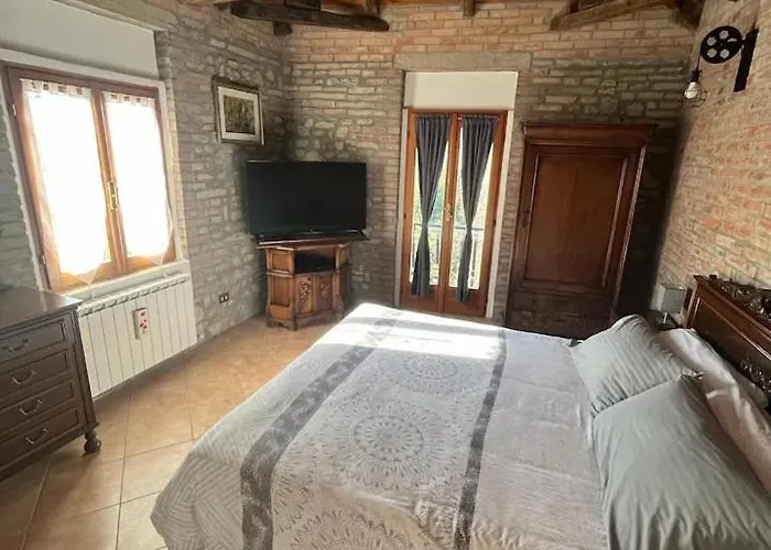 Апартаменты Palazzo Mane Кастель-Аркуато